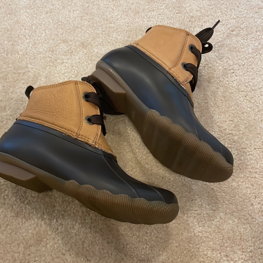 Sperry Classic Duck Boots Size 8 - Picture 2 of 6